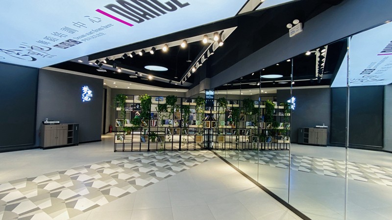 1690884441143072.jpg 2.jpg