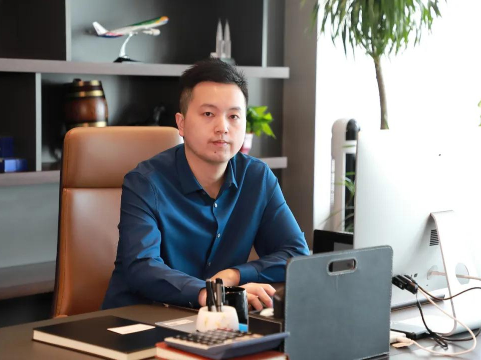 鹽商人物第19期丨專訪宏順建設(shè)總經(jīng)理蔣林：建精品工程，樹時(shí)代豐碑